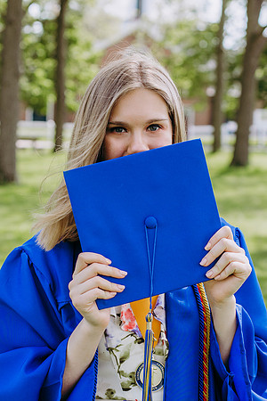Elyse senior portraits-35