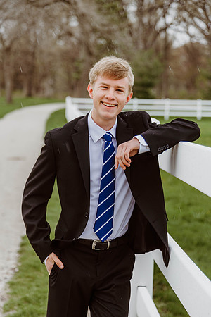 Caleb senior portraits-9
